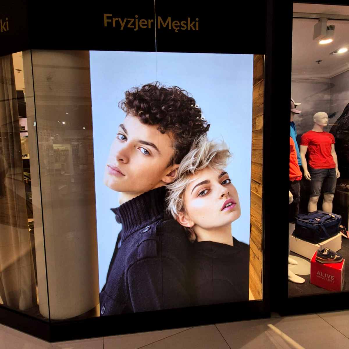 Lightbox salon fryzjerski reklama świecąca