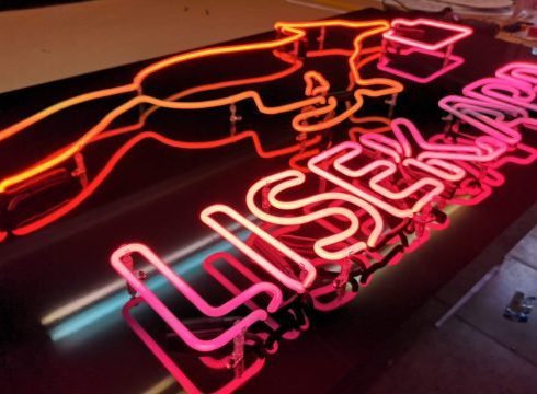 neon, neon szklany, neon reklamowy